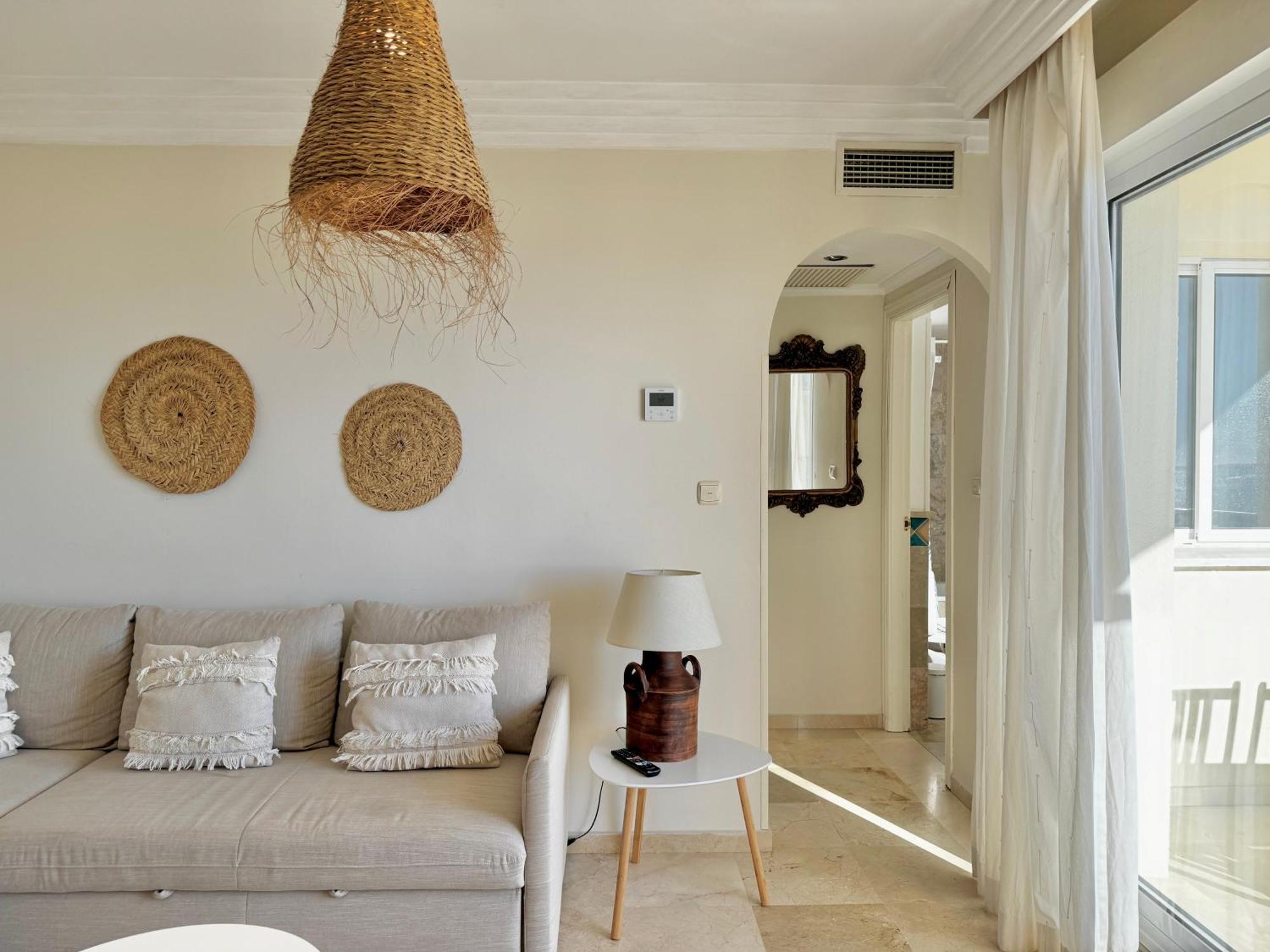 Banana Front Line Iii - Eaw Homes Marbella