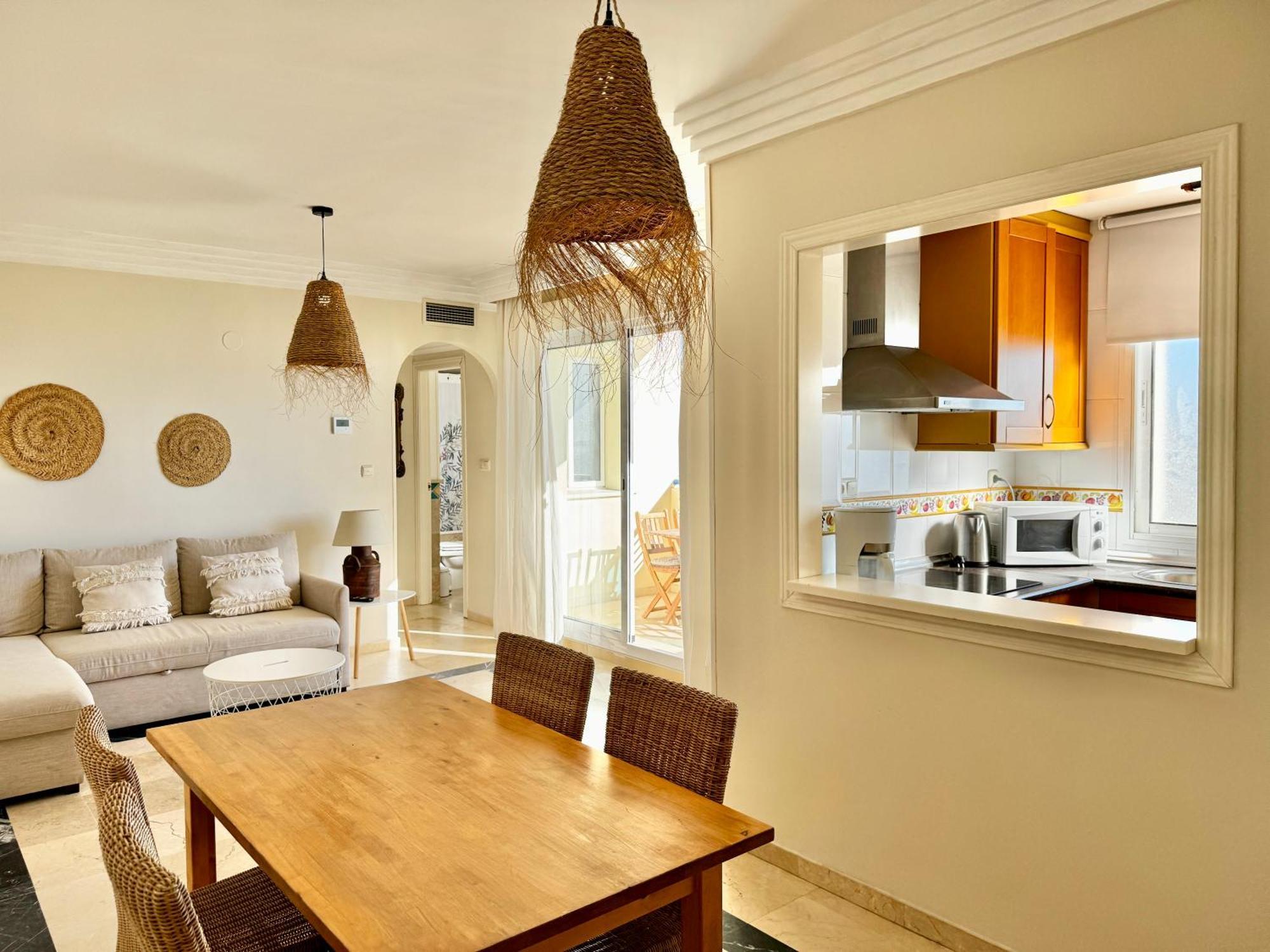 Banana Front Line Iii - Eaw Homes Apartment Marbella