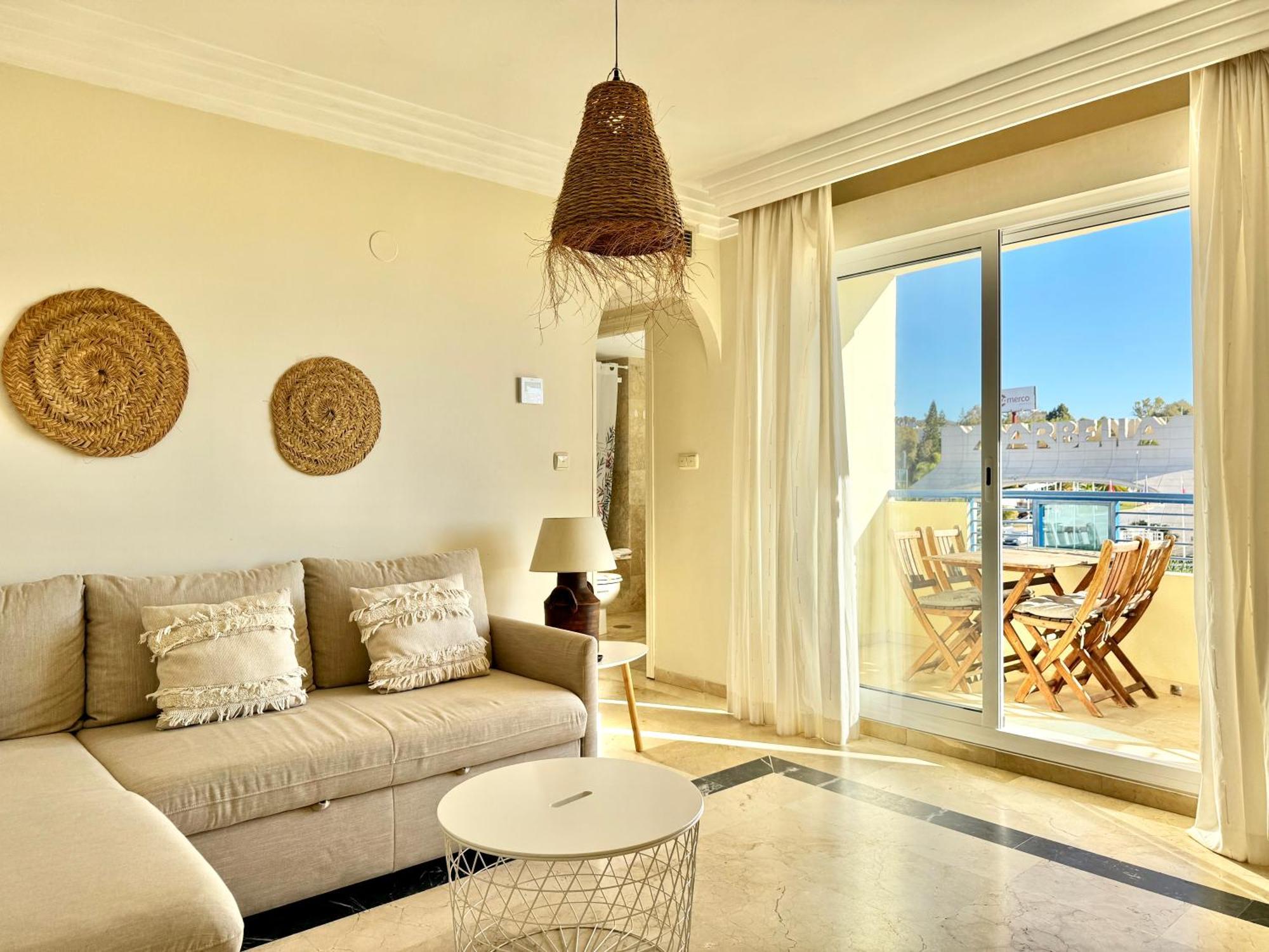 Banana Front Line Iii - Eaw Homes Marbella